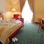 Vienna House Easy By Wyndham Hotell 4*