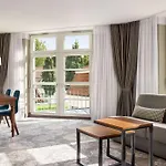 Hotel Vienna House Easy By Wyndham 4*