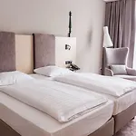 Vienna House Easy By Wyndham ホテル