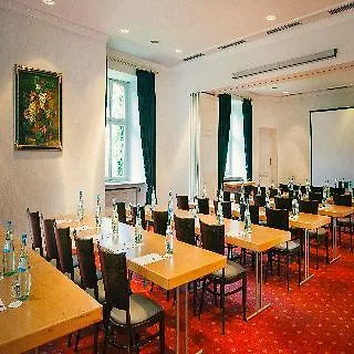 Vienna House Easy By Wyndham Hotell