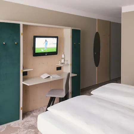 Vienna House Easy By Wyndham קסטרופ-ראוקסל