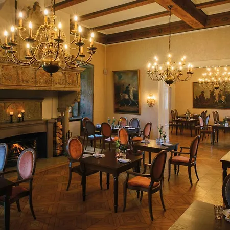 Vienna House Easy By Wyndham 酒店 4*