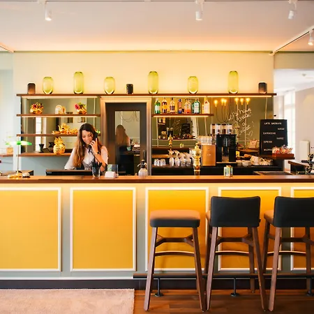 Vienna House Easy By Wyndham 4*