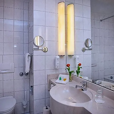Vienna House Easy By Wyndham
