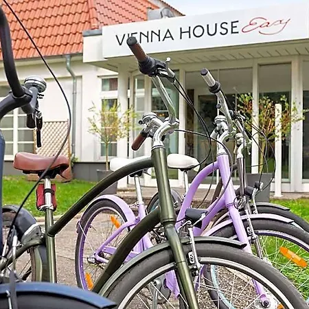 Vienna House Easy By Wyndham Ξενοδοχείο 4*