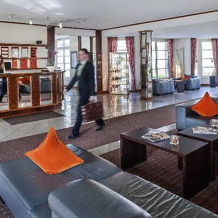 Hotel Vienna House Easy By Wyndham 4*
