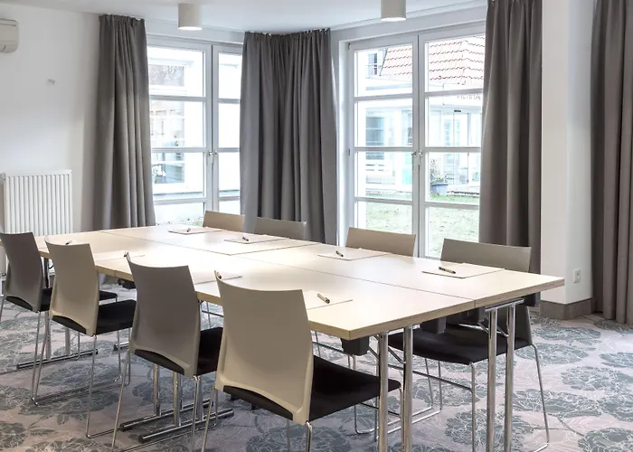 Hotel Vienna House Easy By Wyndham 4*